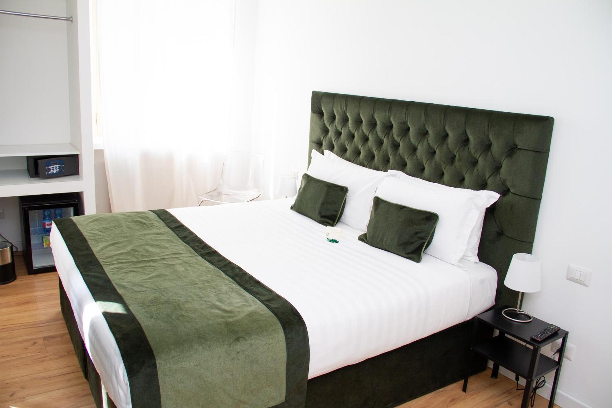Home At Rome St. Peter Rooms&Apartment Kültér fotó